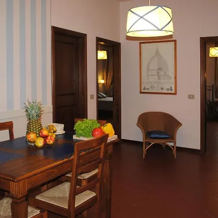 Aparthotel La Medicea Florenz